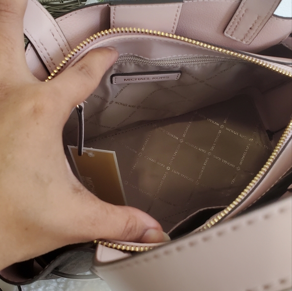 Michael Kors Emilia Purse Set Brown & pink Set - Picture 6 of 10